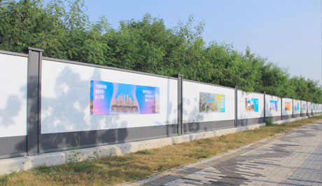 大通建材鋼圍擋、pvc圍擋符合深圳市政府統一標準的圍擋，美觀環保、安全穩固。
